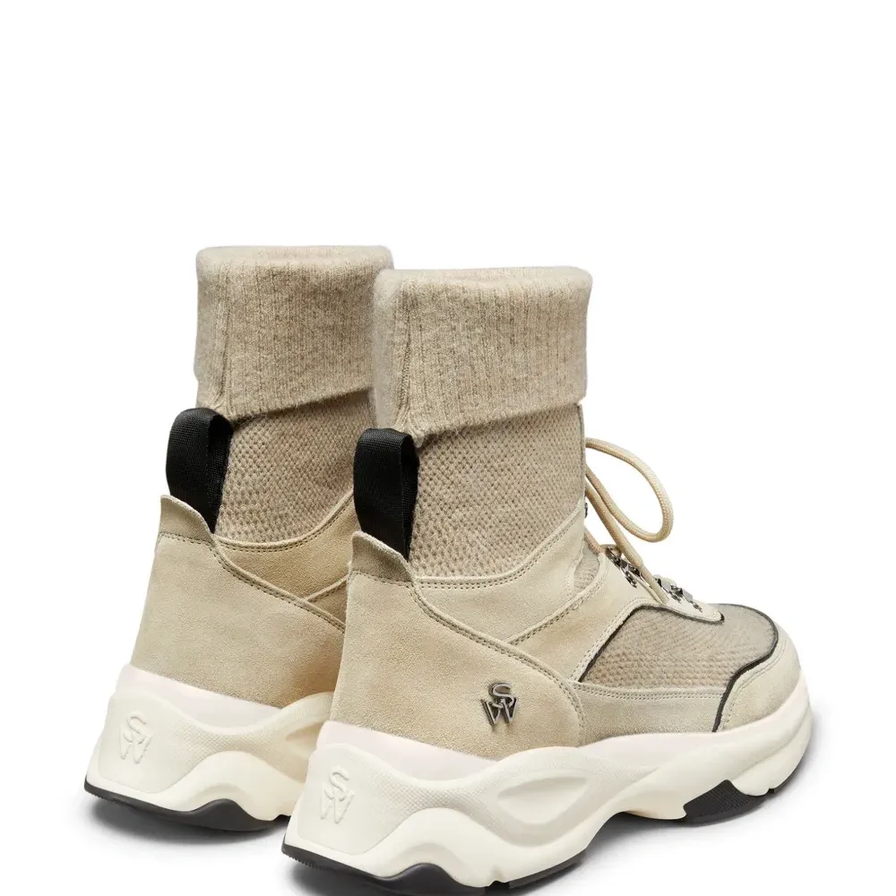 Кроссовки Hiker