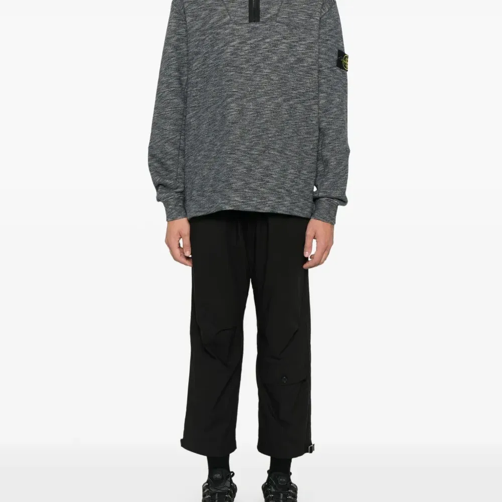 Худи с нашивкой Compass