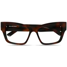 Очки в квадратной оправе