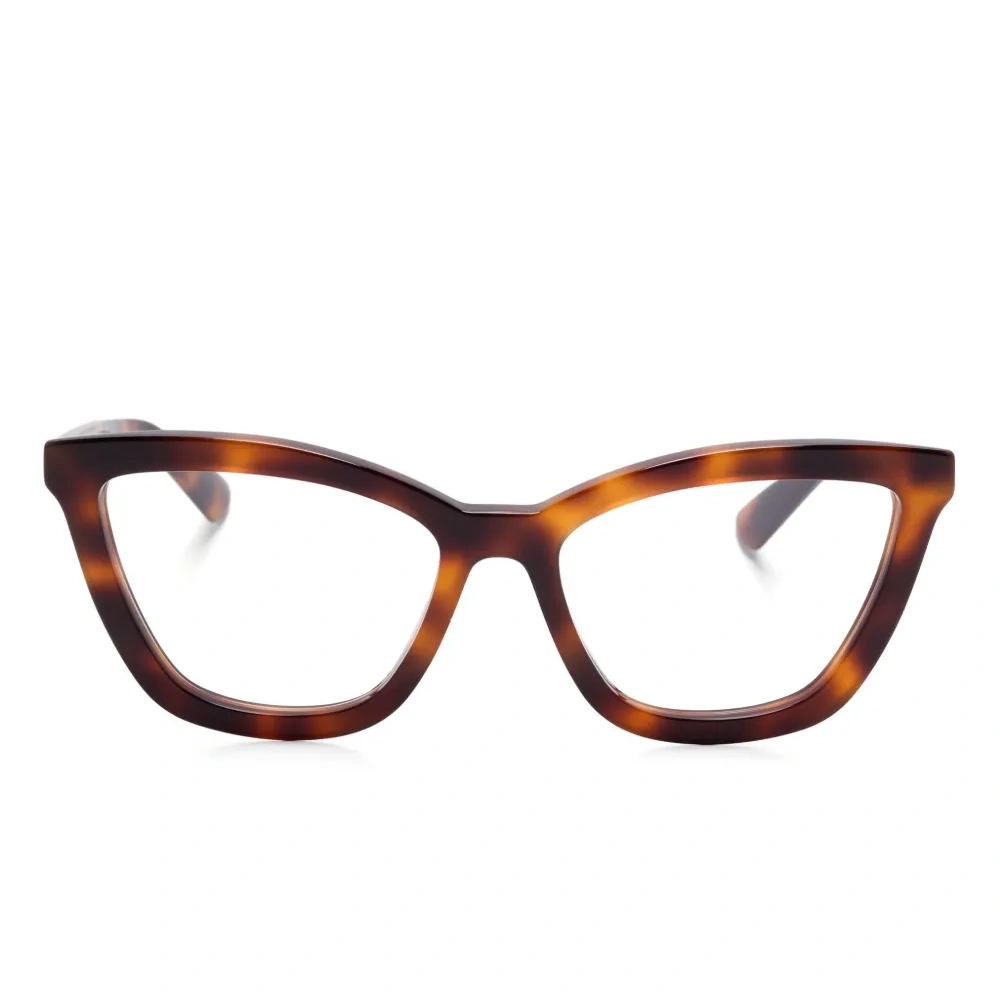 Очки в оправе 'кошачий глаз'