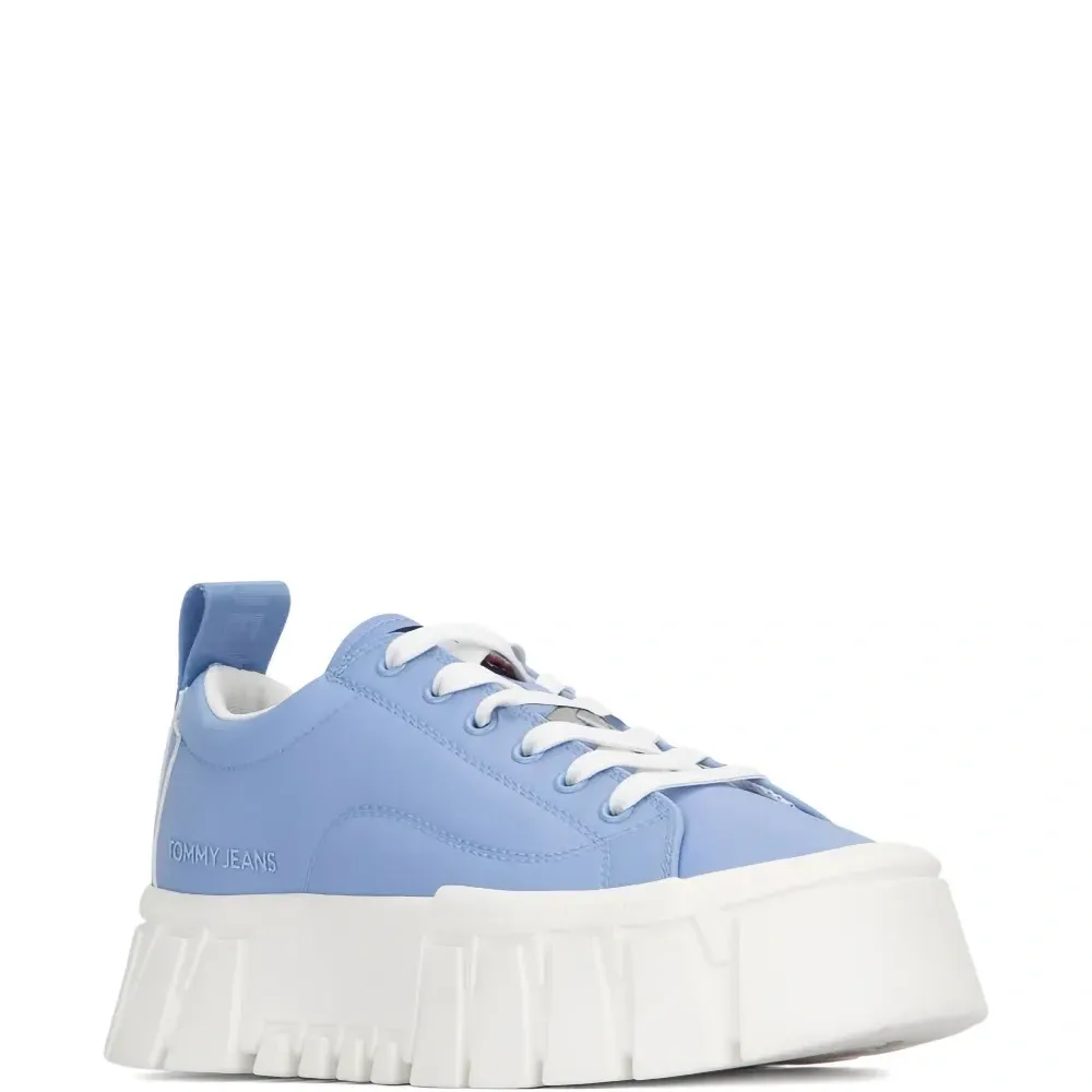 Кроссовки на платформе