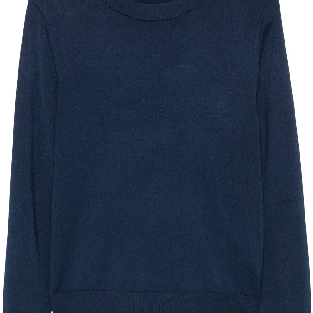 Свитер тонкой вязки