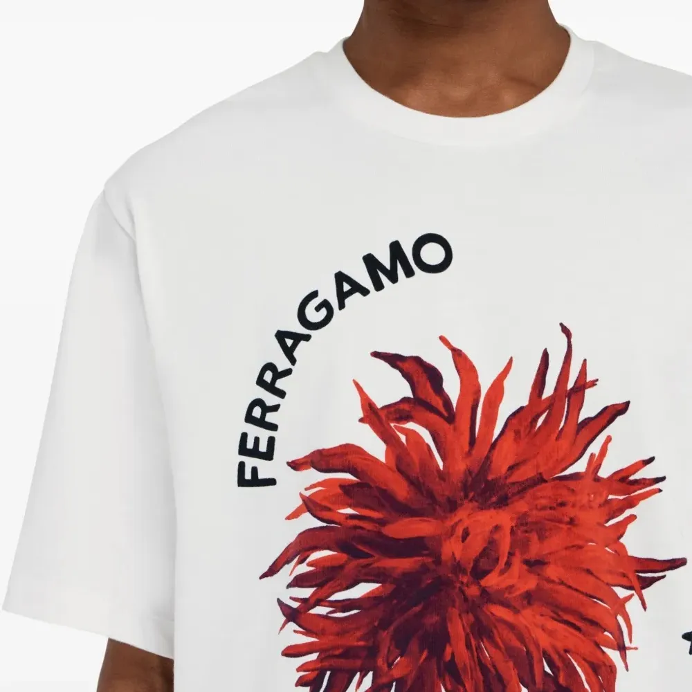 Футболка с принтом