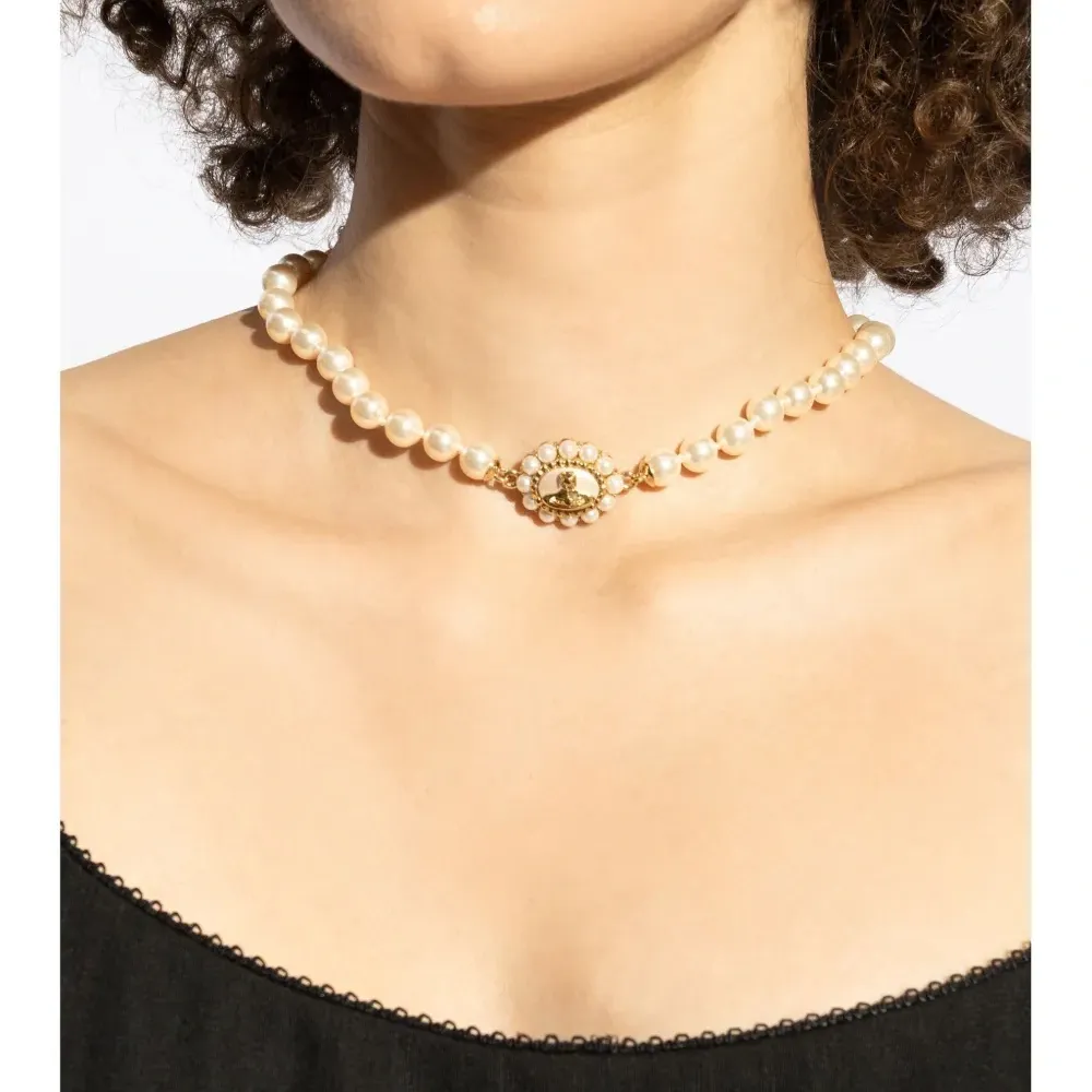 Колье с жемчугом