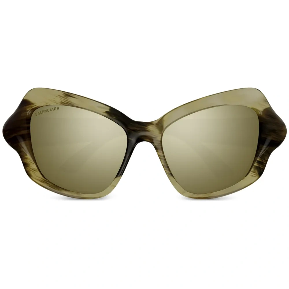 Солнцезащитные очки в D-образной оправе