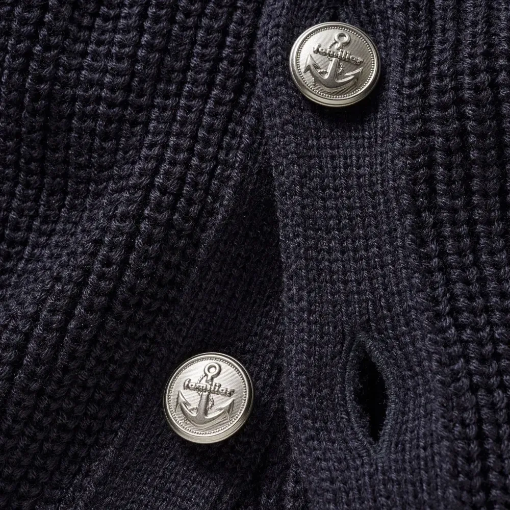 Вязаный кардиган