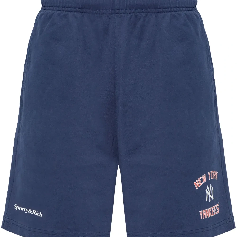 Спортивные шорты из коллаборации с 47 и New York Yankees