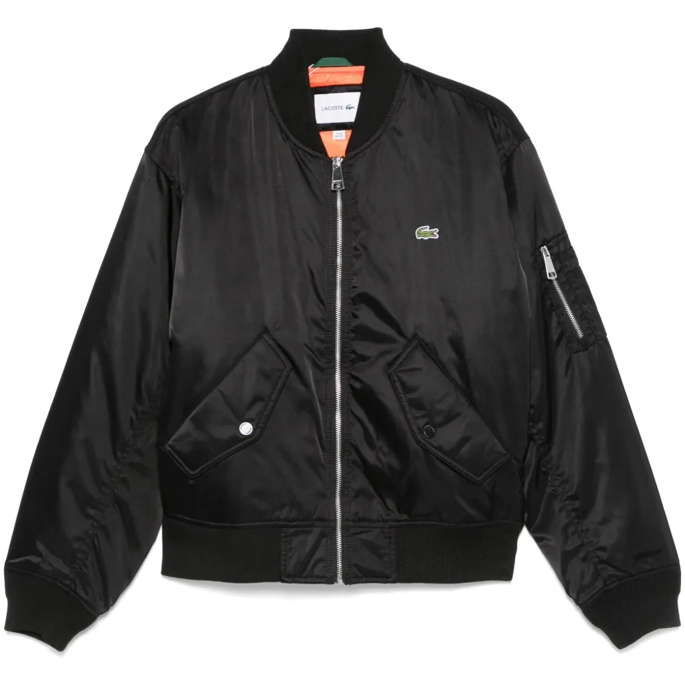 бомбер-пуховик