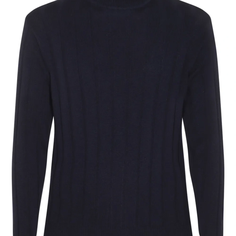 Шерстяной джемпер