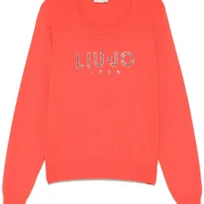 Топ с логотипом и стразами