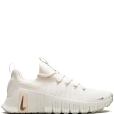 Кроссовки Free Metcon 6 Pale Ivory/ Guava Ice/ Sail/Metallic Red Bronze