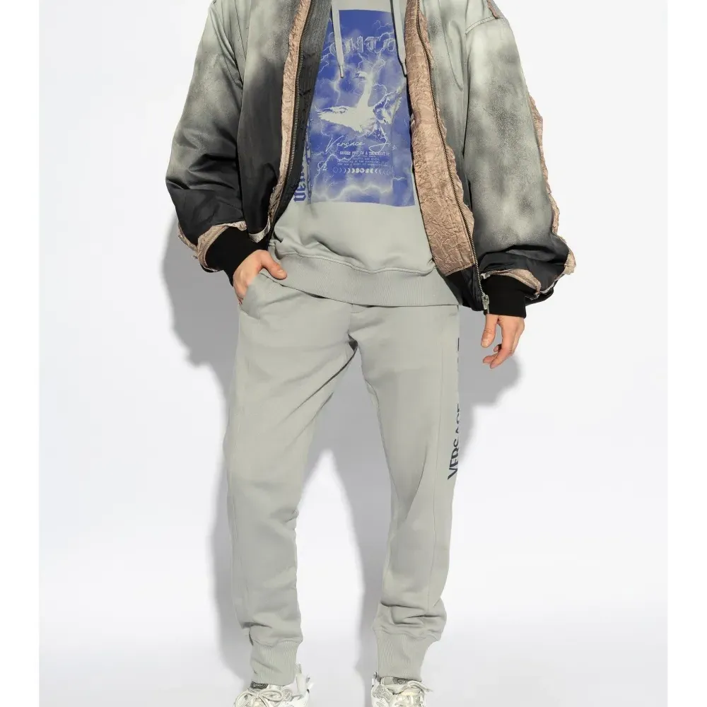 Худи Swan с логотипом