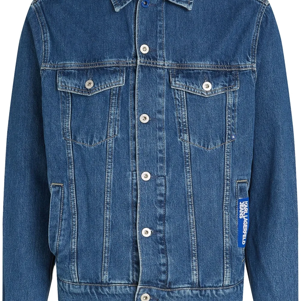 Джинсовая куртка с нашивкой-логотипом