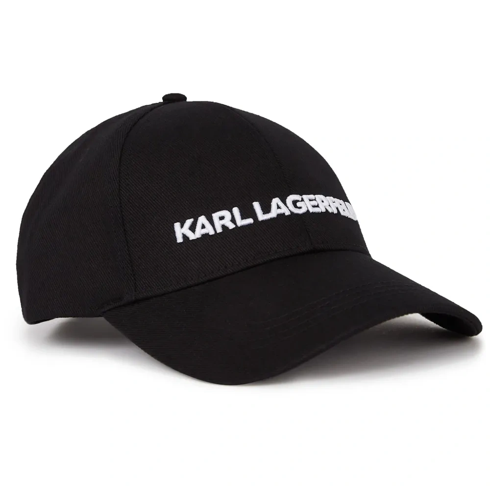 Кепка Essential