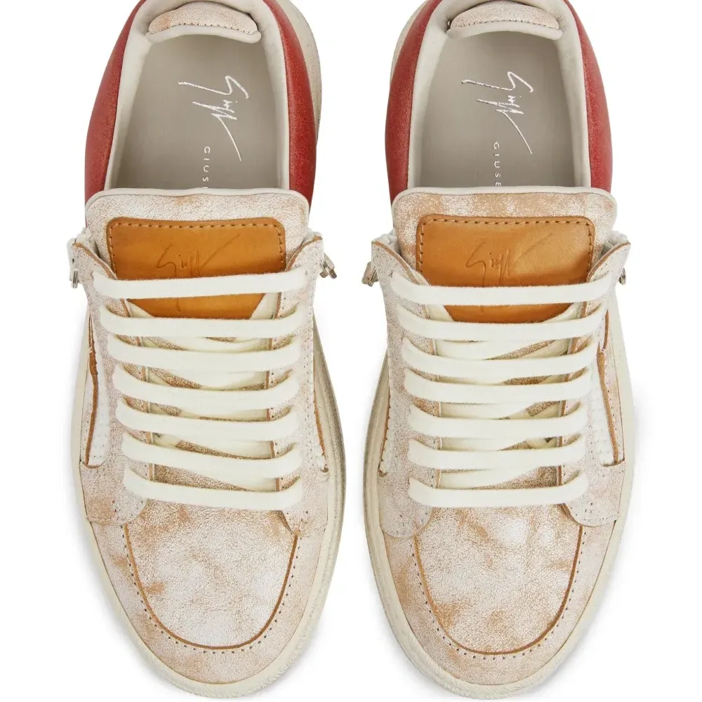 Кроссовки Gz94