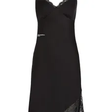 Атласное платье с кружевными вставками