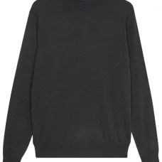 свитер с круглым вырезом