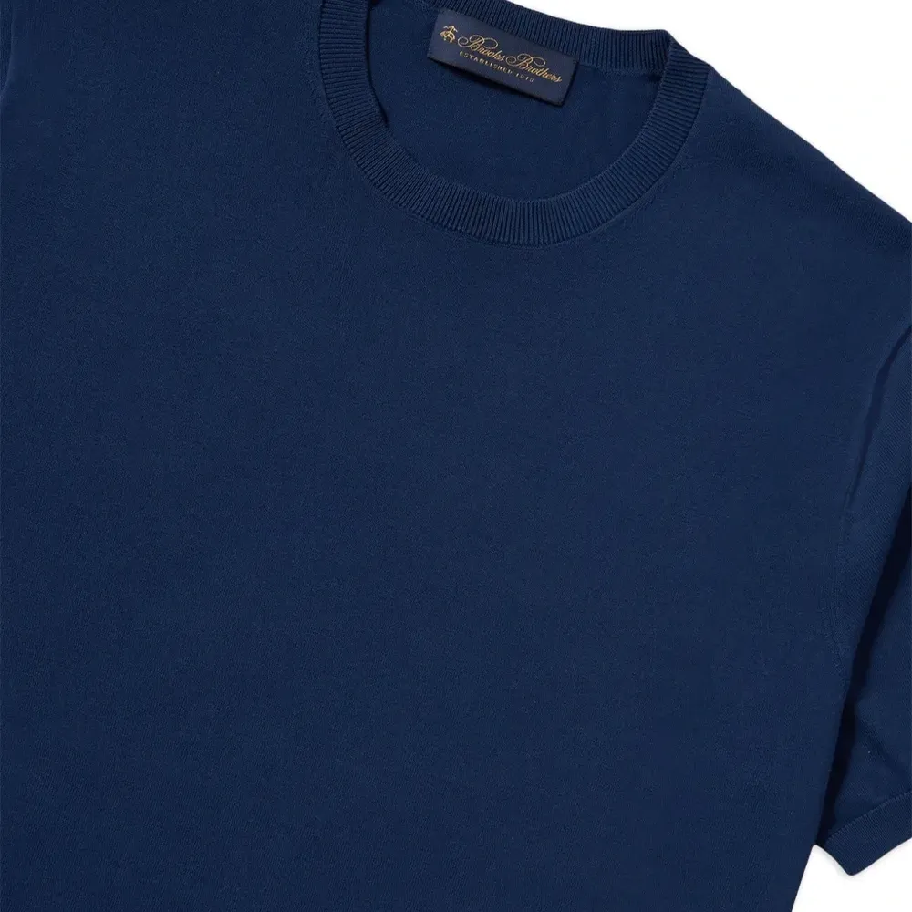 Футболка с круглым вырезом