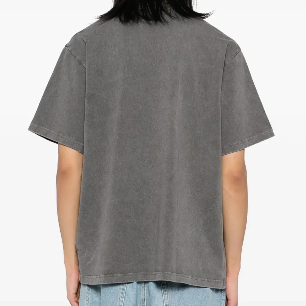 Футболка с графичным принтом