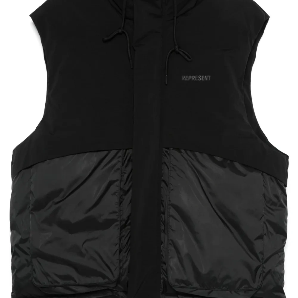 Многослойный дутый жилет