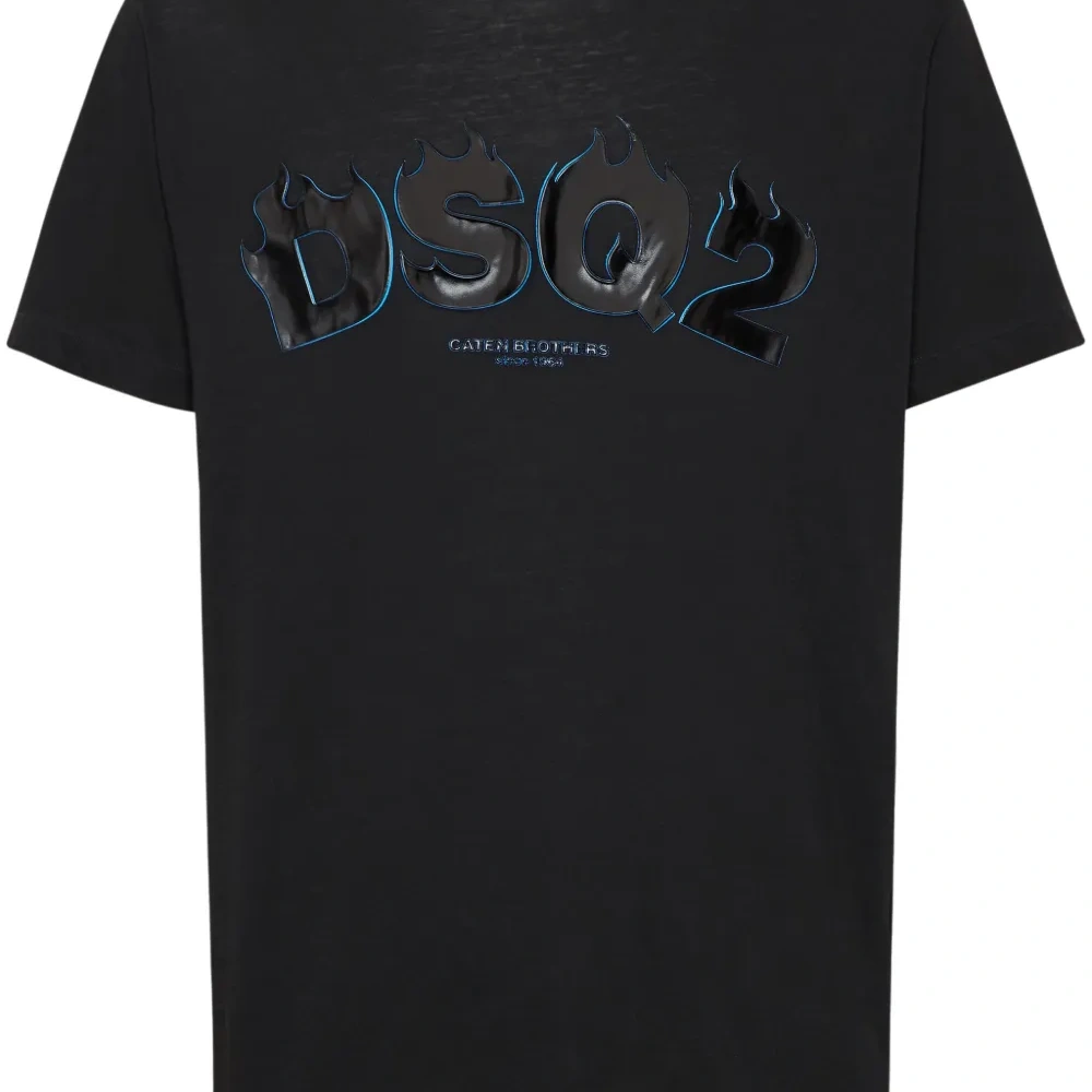 Футболка с логотипом