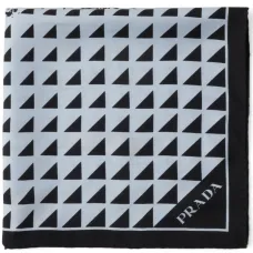 Шелковый платок