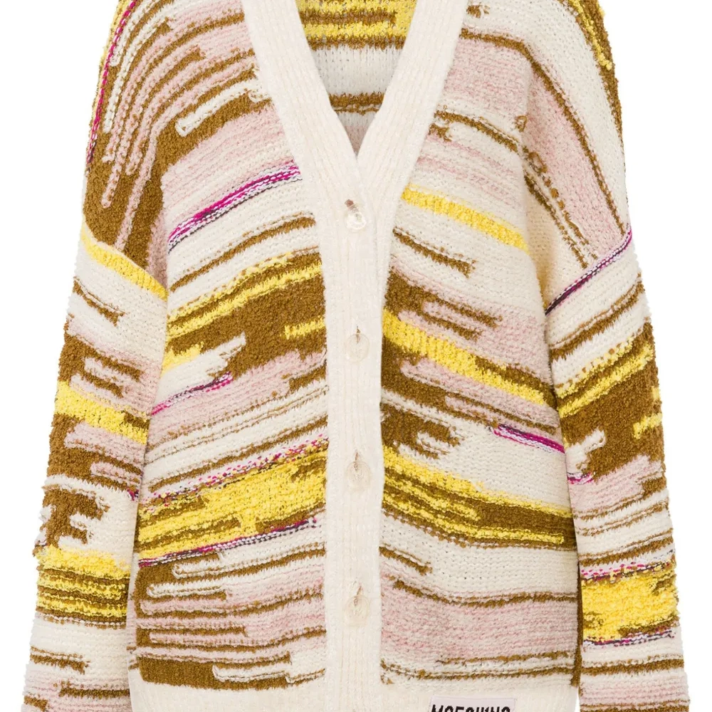 Кардиган с V-образным вырезом