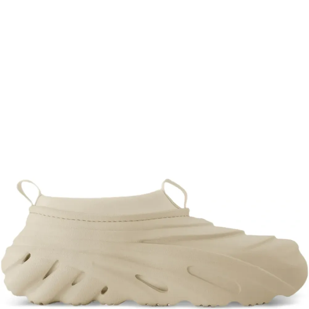 Кроссовки с петлями для подтягивания