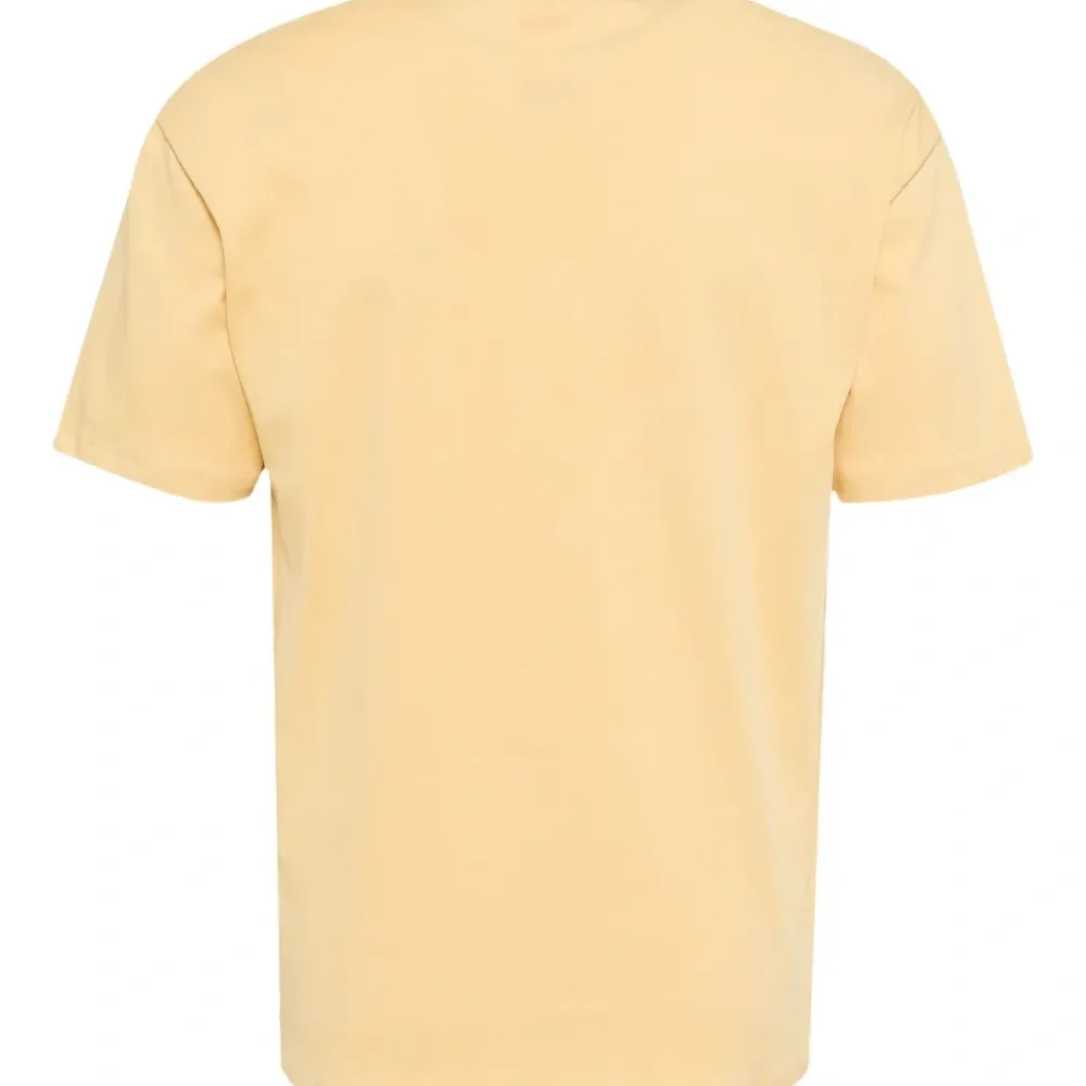 Футболка с логотипом