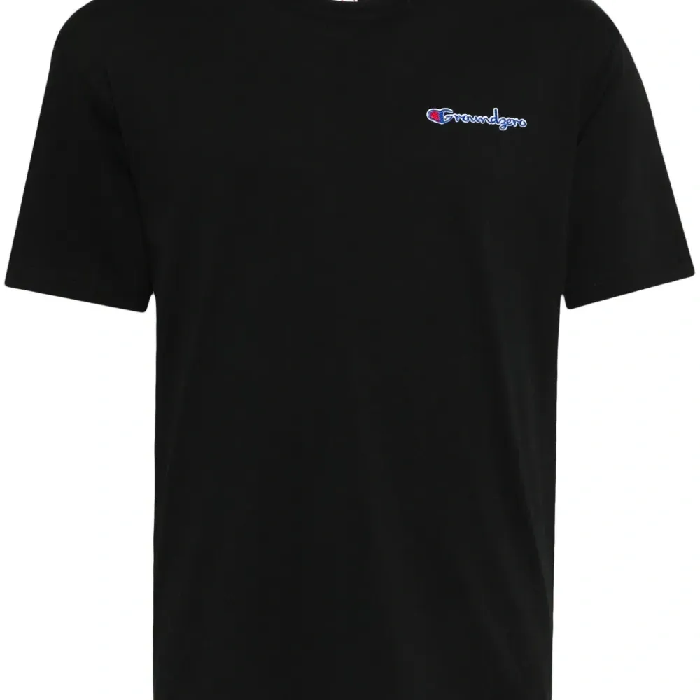 Футболка с логотипом Футболка с логотипом