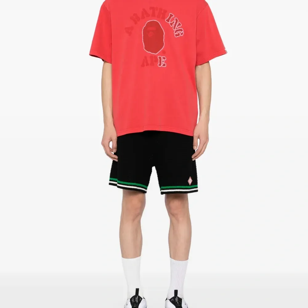 Футболка College свободного кроя