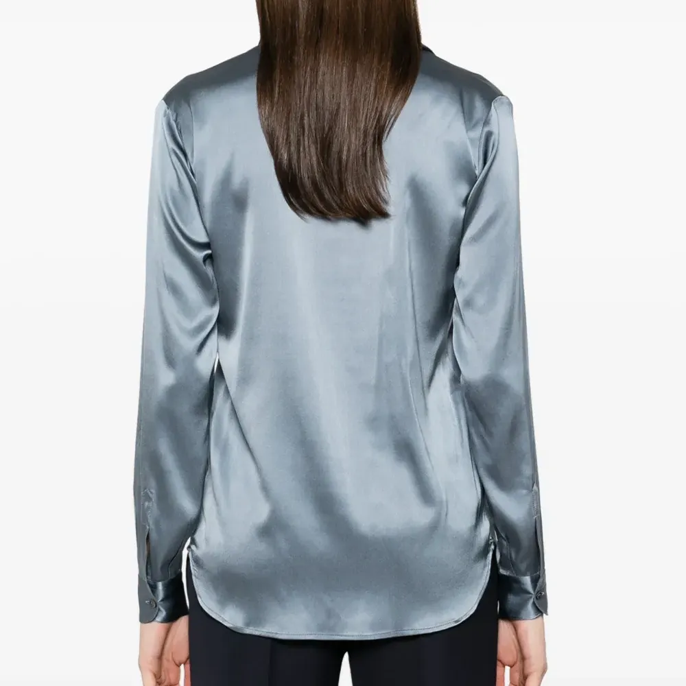 Атласная рубашка