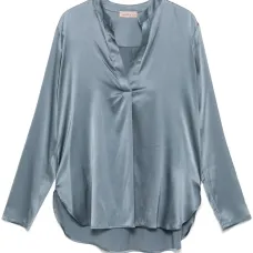 Атласная блузка
