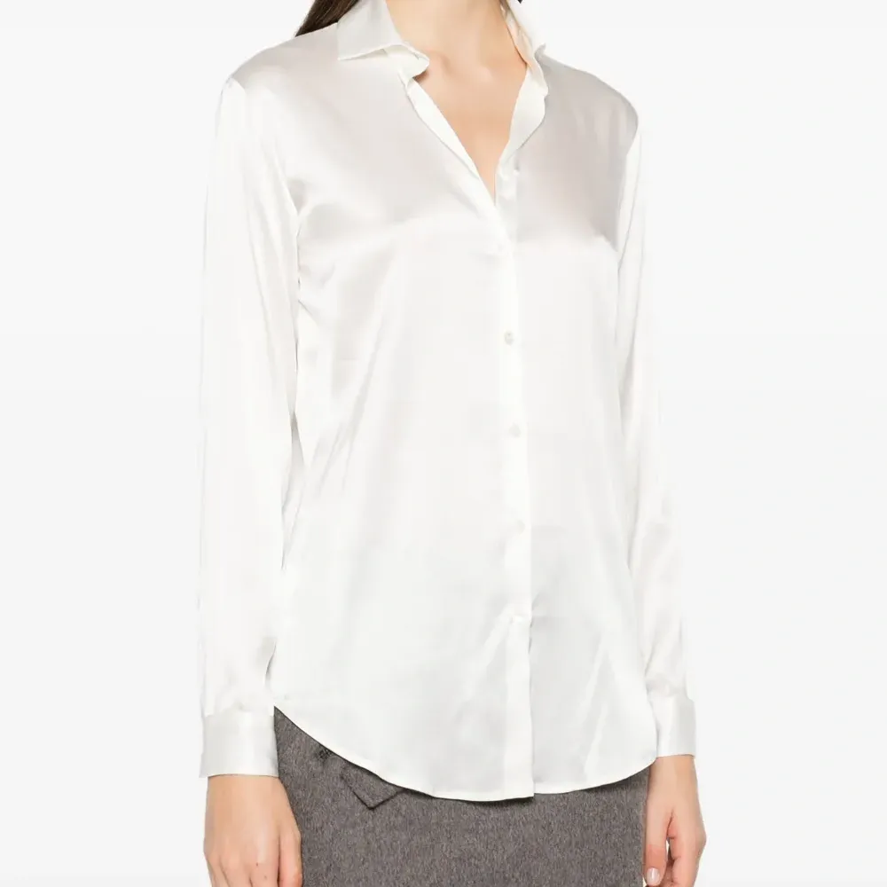 Атласная рубашка