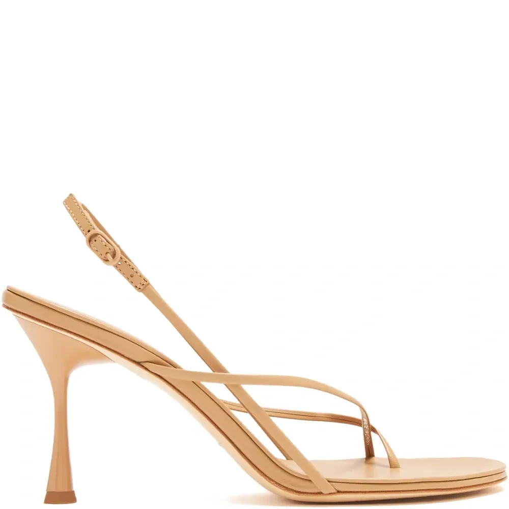 Босоножки с ремешками