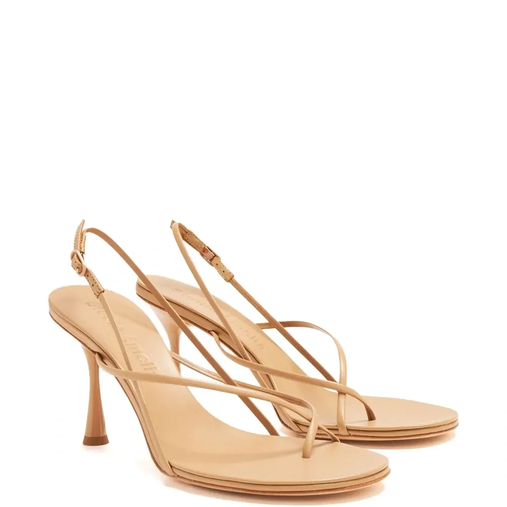 Босоножки с ремешками