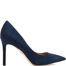 Туфли с заостренным носком