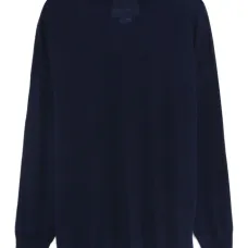 Свитер с высоким воротником