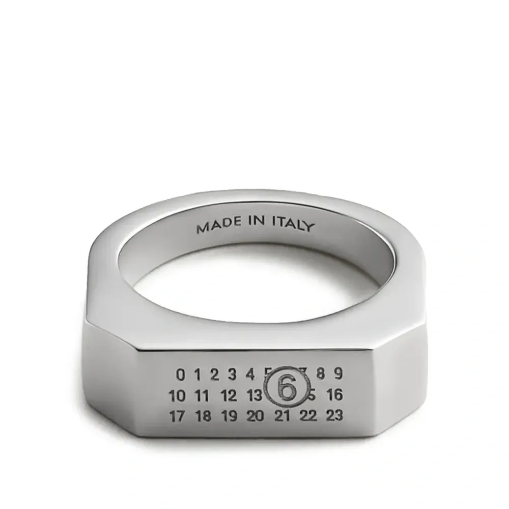 Перстень с тиснением