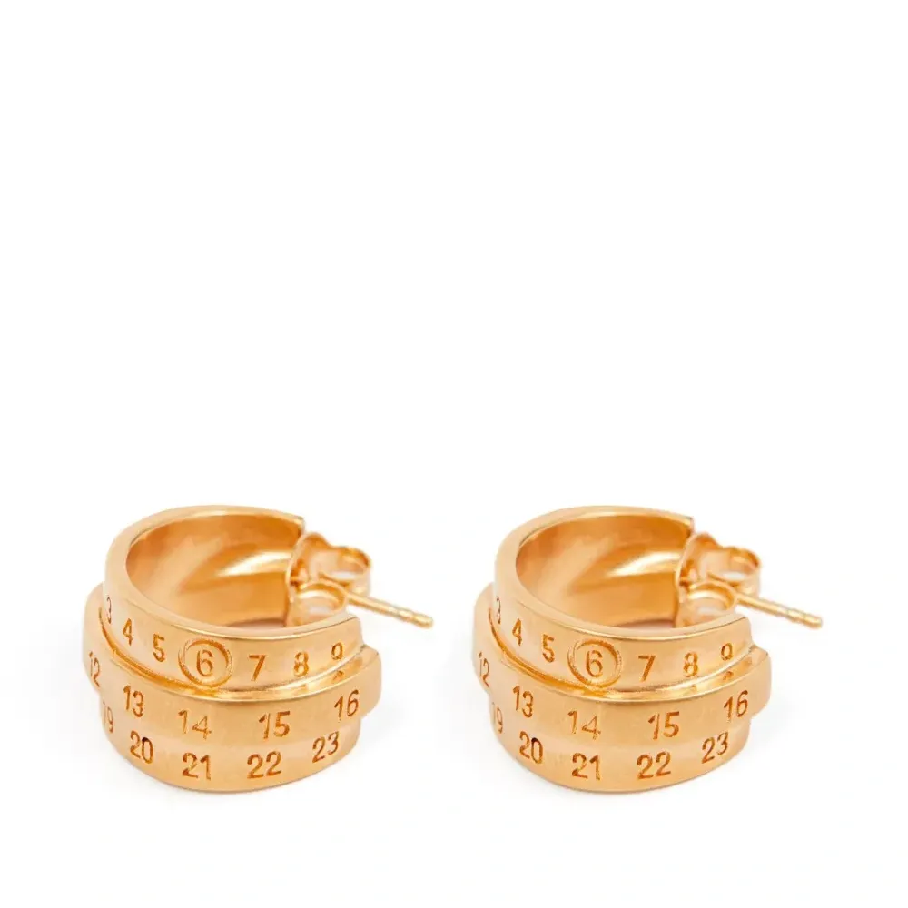 Серьги с логотипом