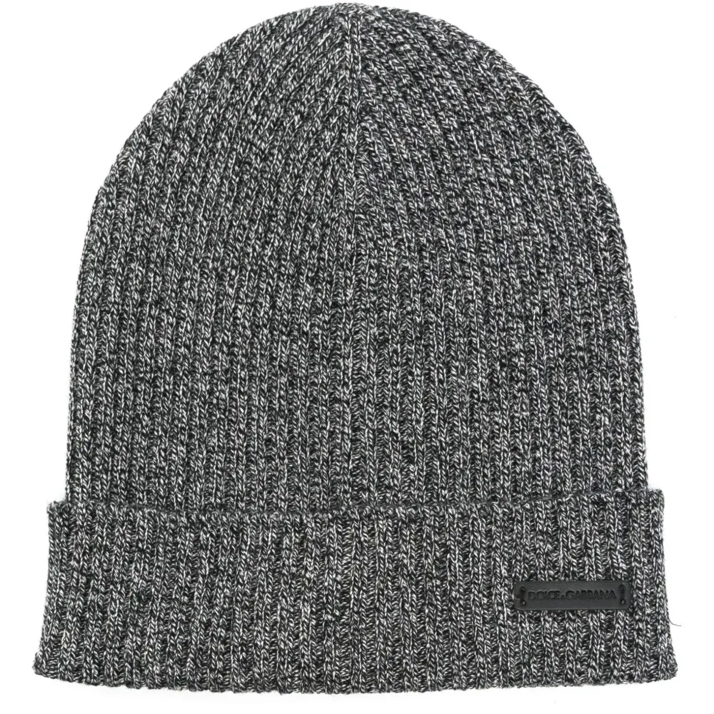 Меланжевая шапка бини