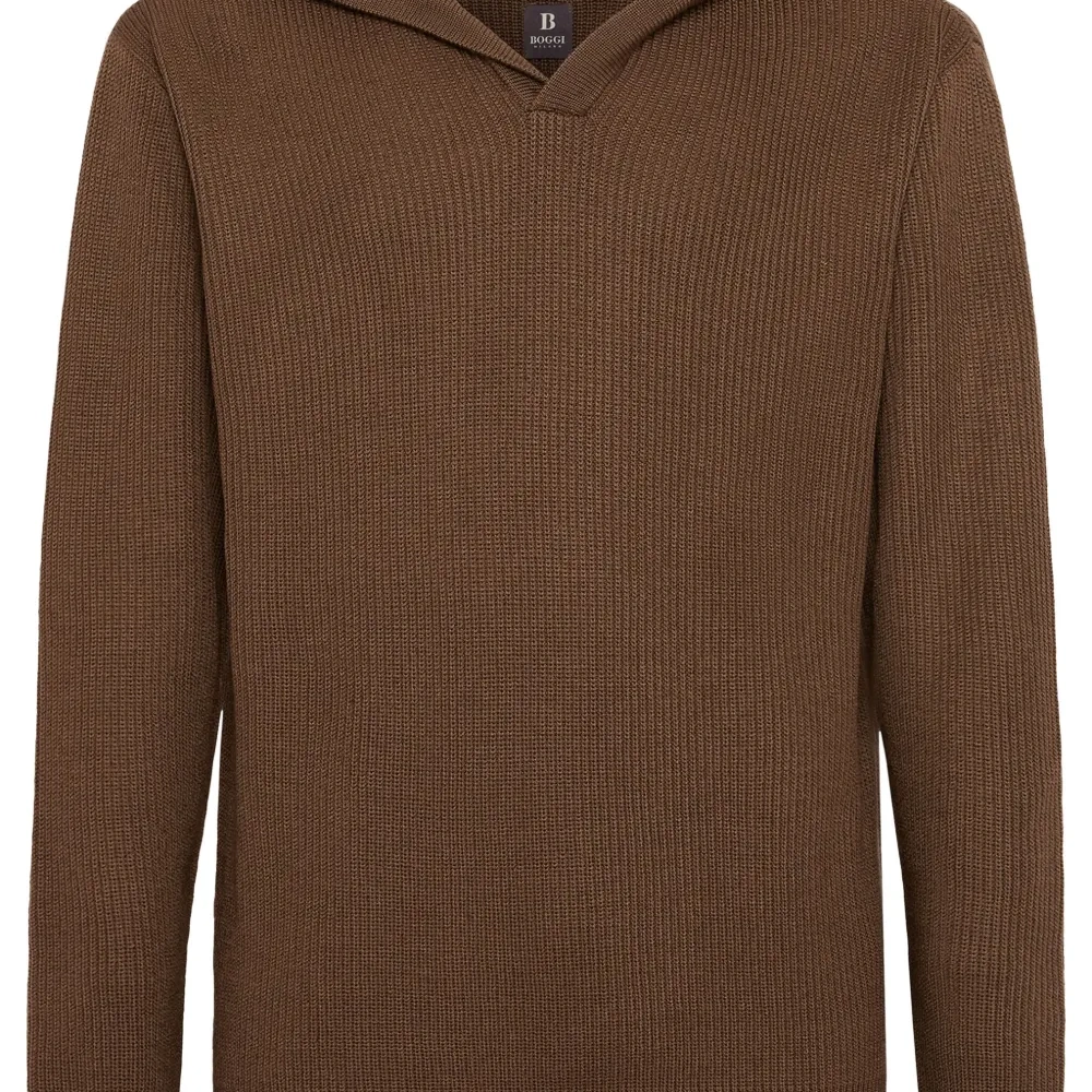 Худи с v-образным вырезом