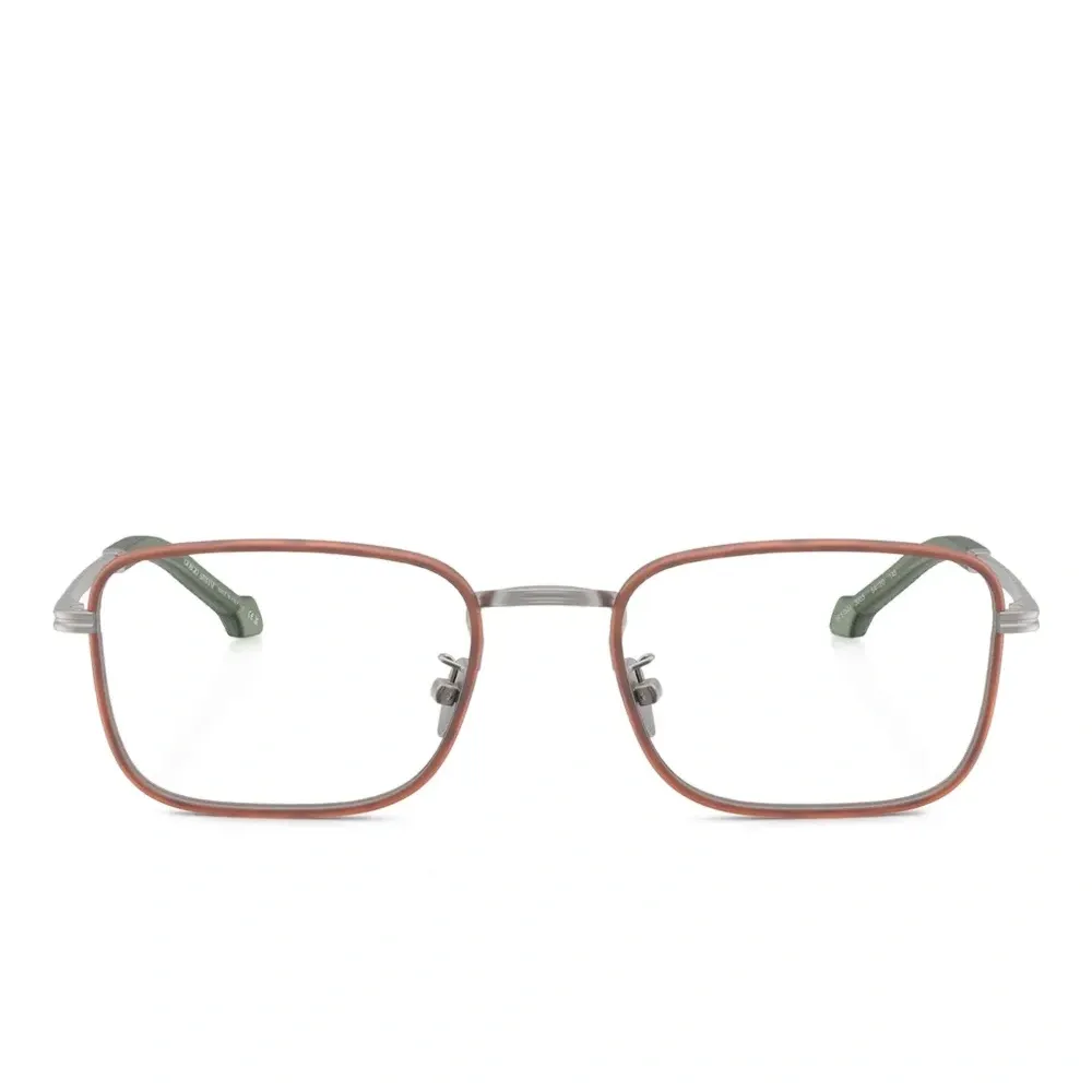 очки в прямоугольной оправе