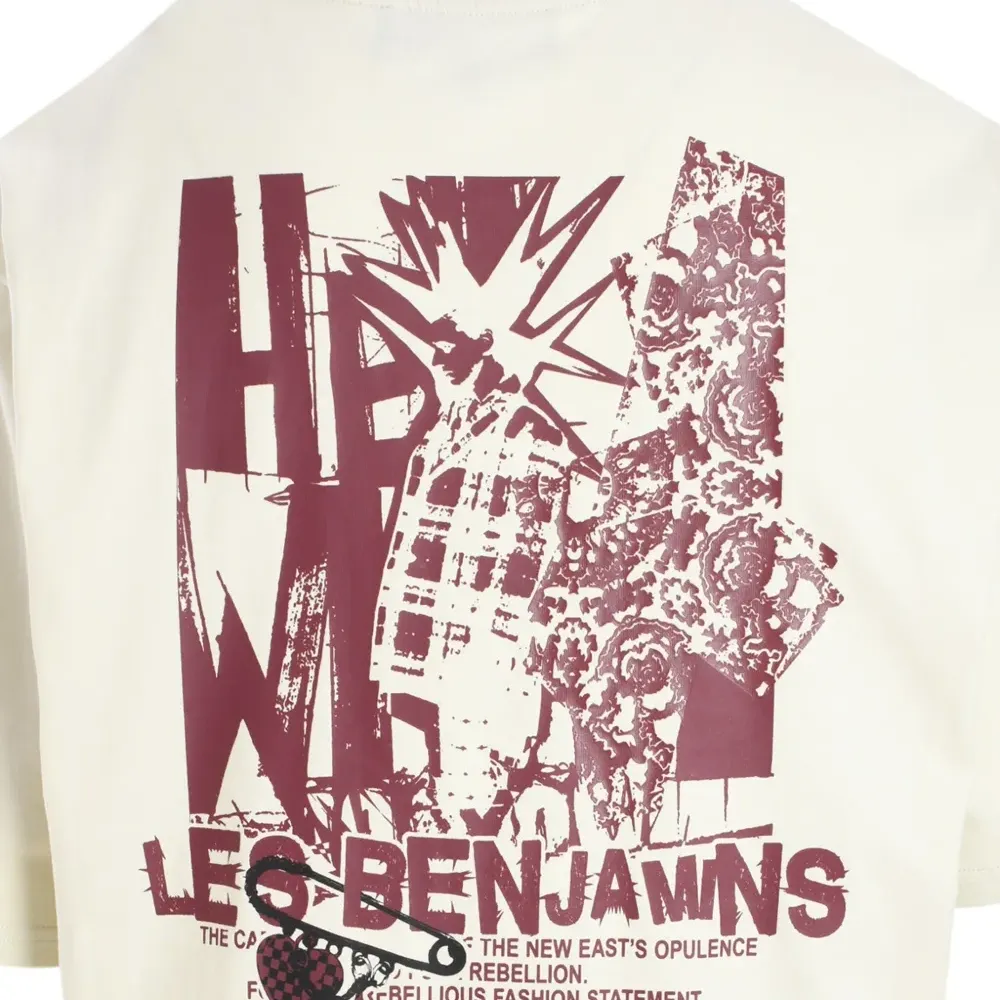 Футболка с графичным принтом Футболка с графичным принтом