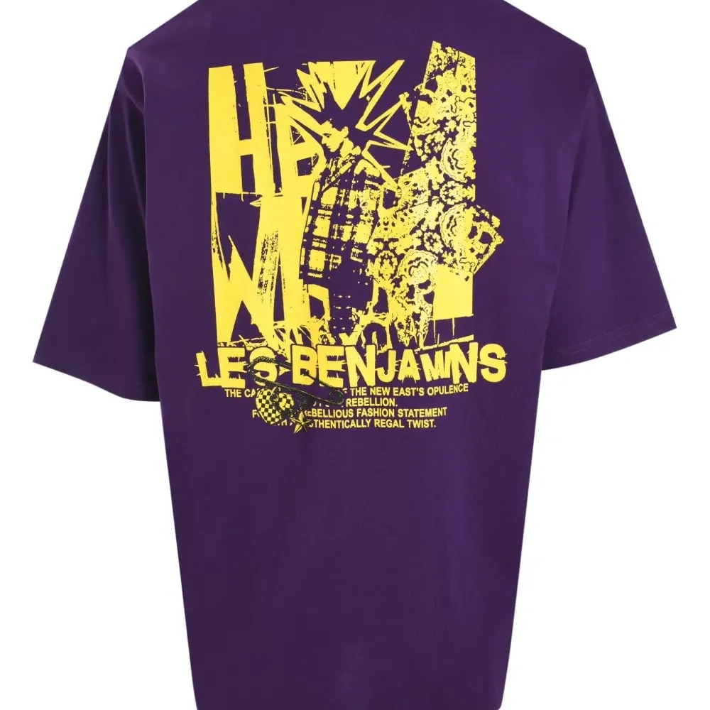 Футболка с графичным принтом