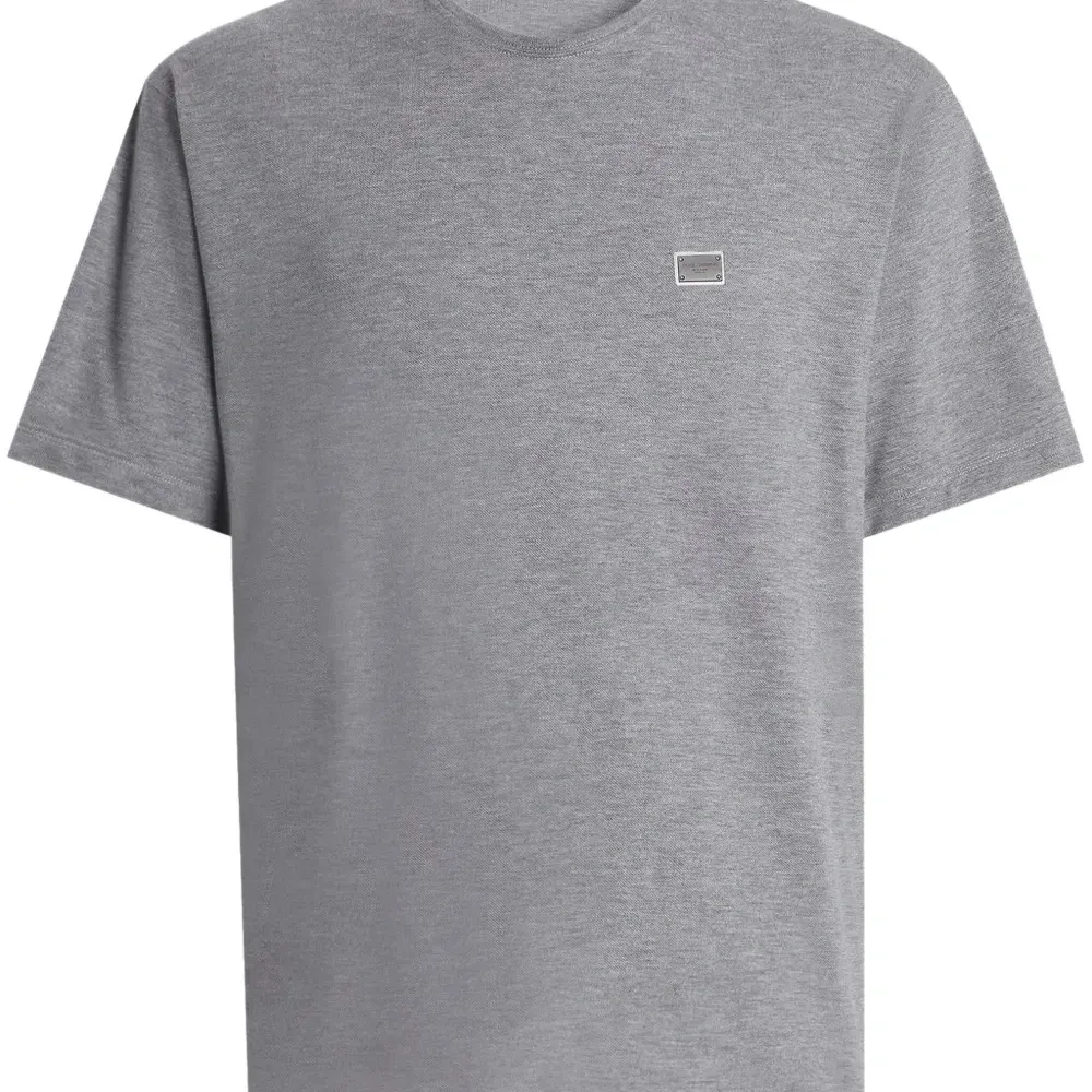 Футболка с логотипом