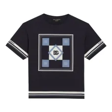 Футболка с логотипом