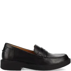 Лоферы с декоративной строчкой