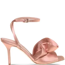 Атласные босоножки с оборками