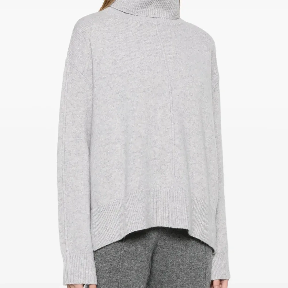 Свитер Bilbao Свитер Bilbao